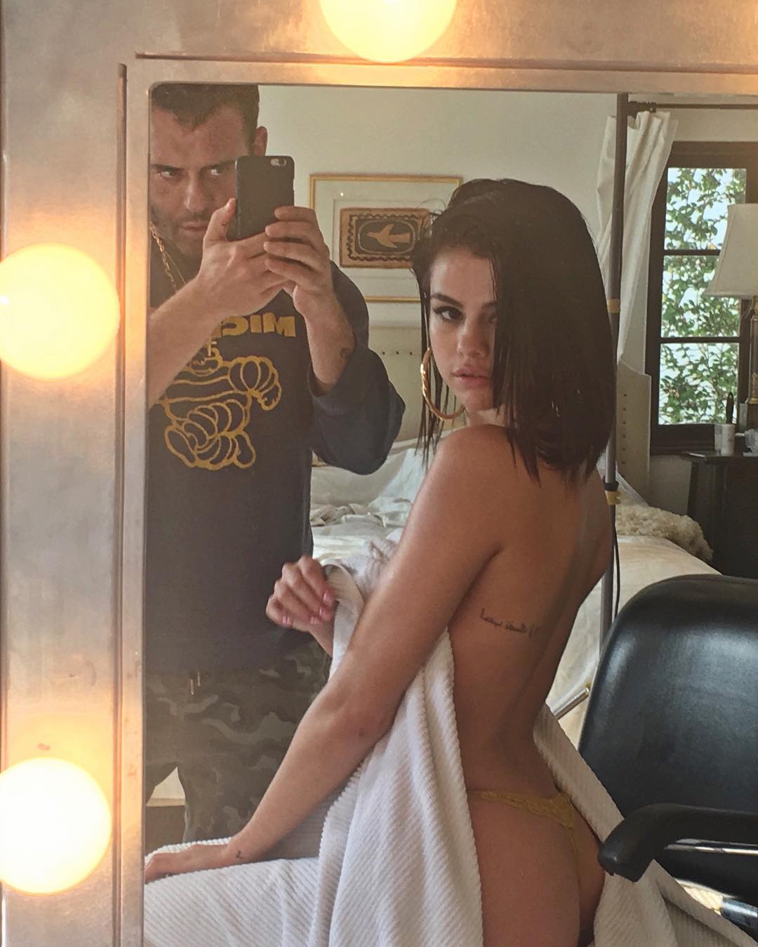 Selena gomez tits and ass